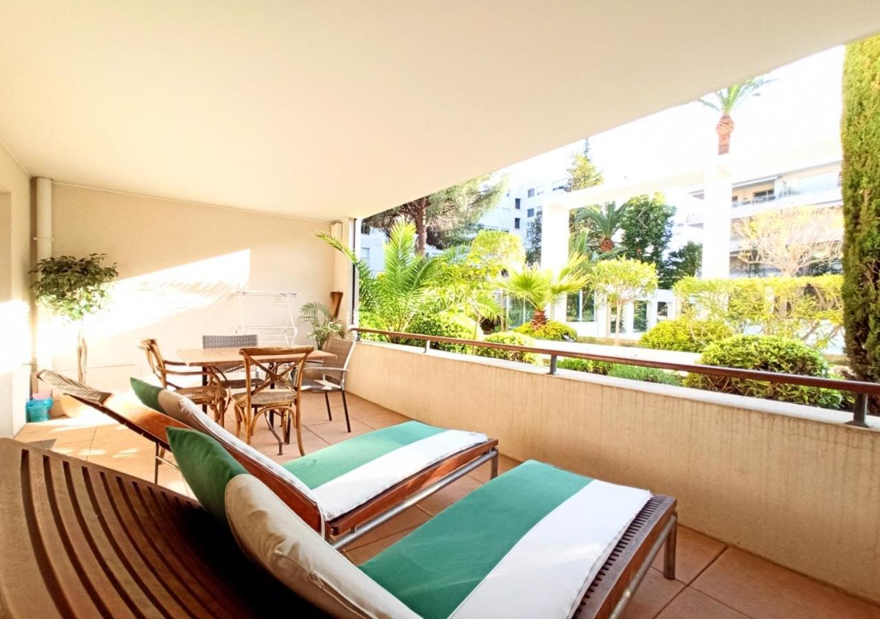 Viva Riviera -14 Avenue Isola Bella Apartamento Cannes Exterior foto